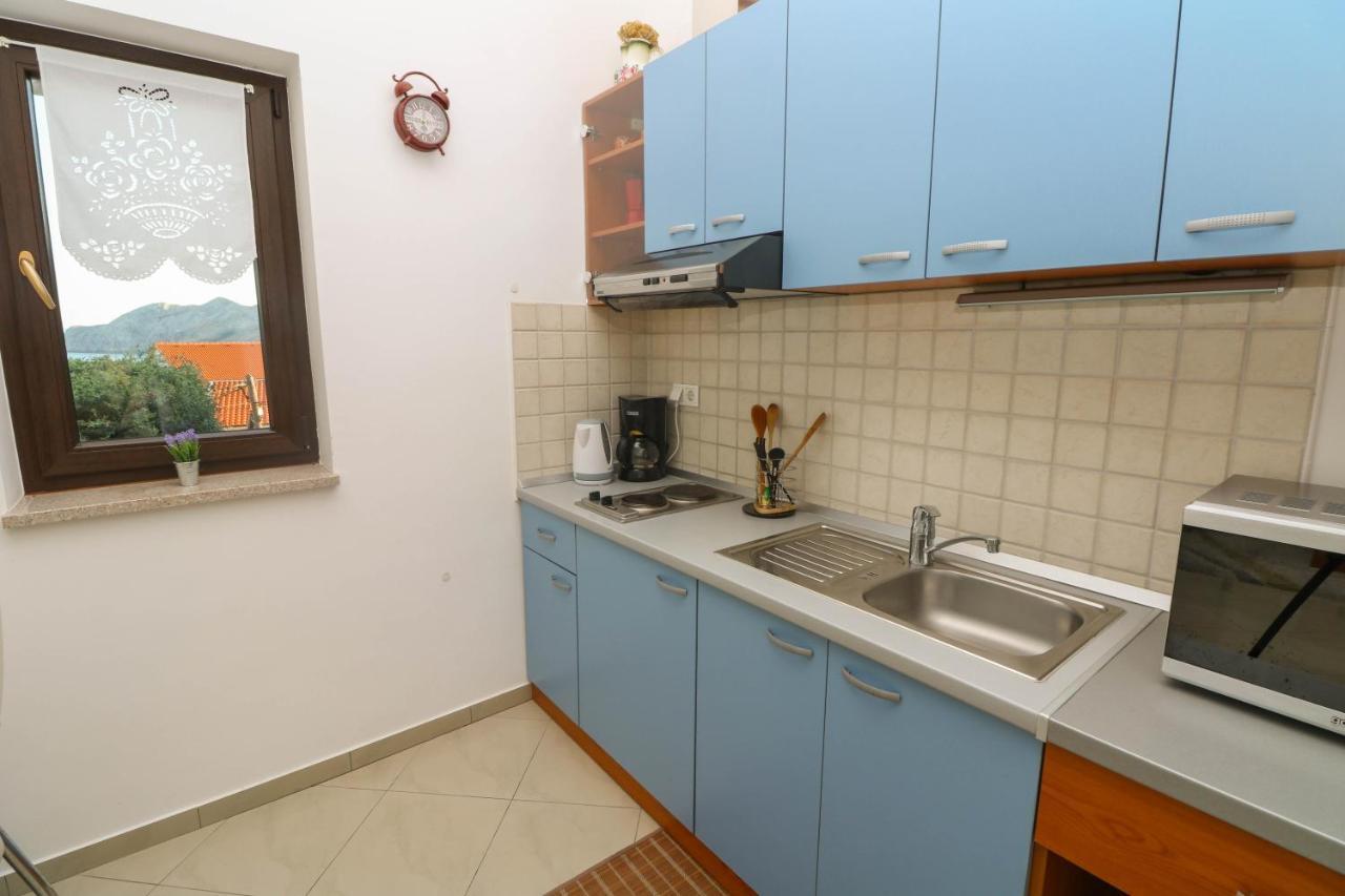 Apartments Blue And Green With Balcony باشْكا المظهر الخارجي الصورة